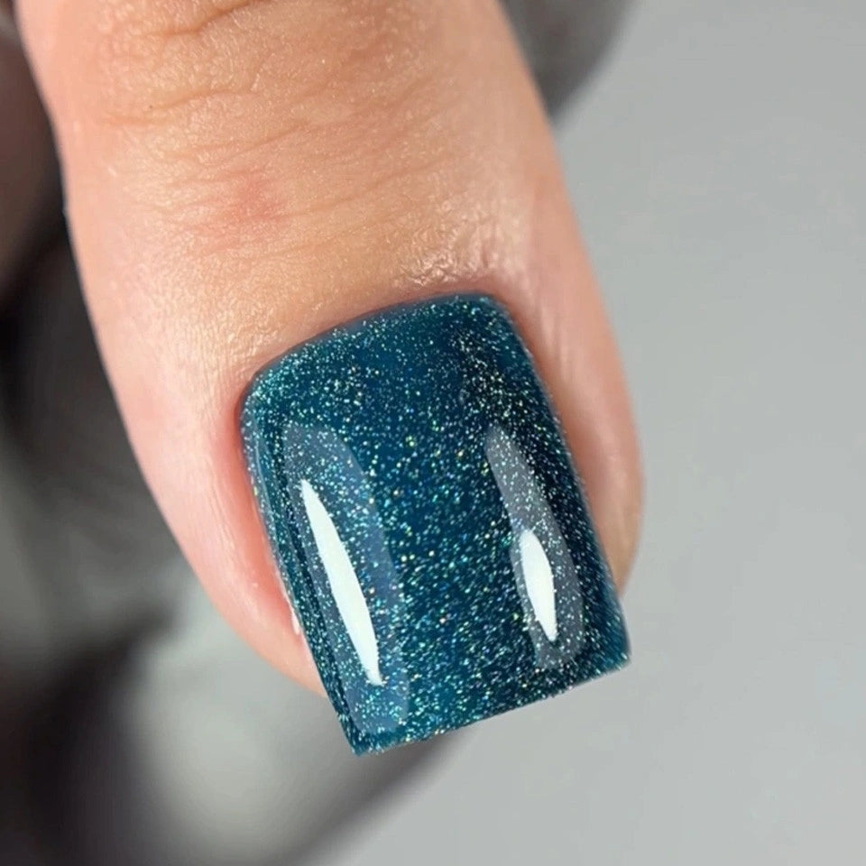 Темный гель-лак 14