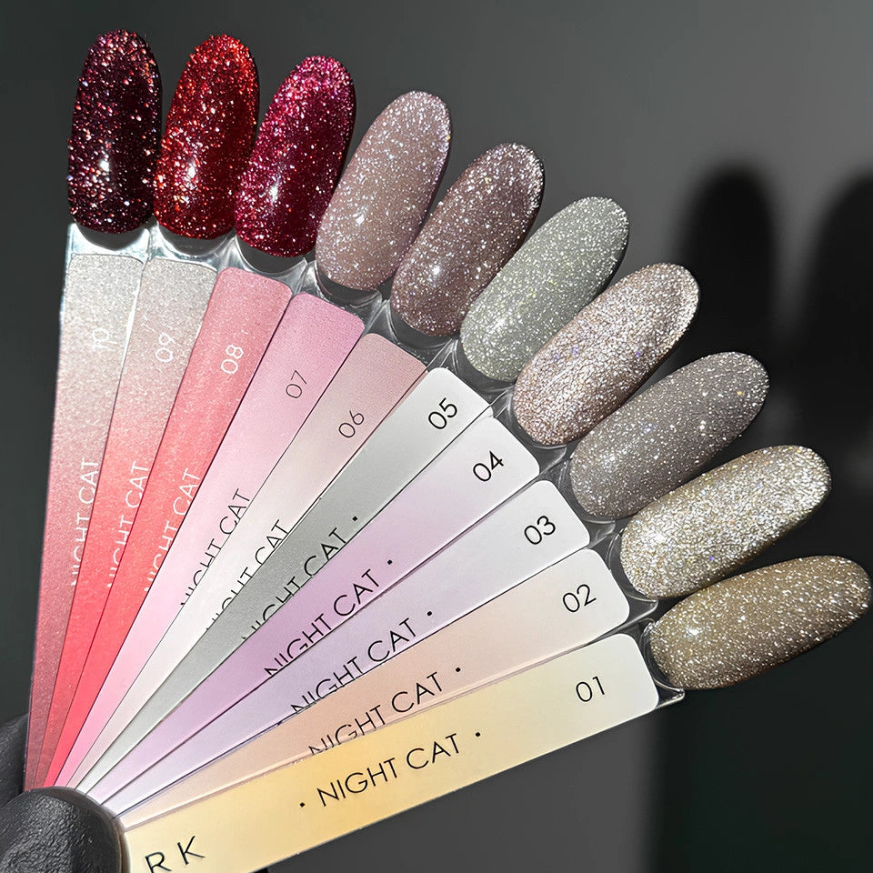 Dark gel polish Night Cat 09