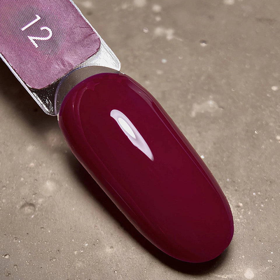 Темный гель-лак 12