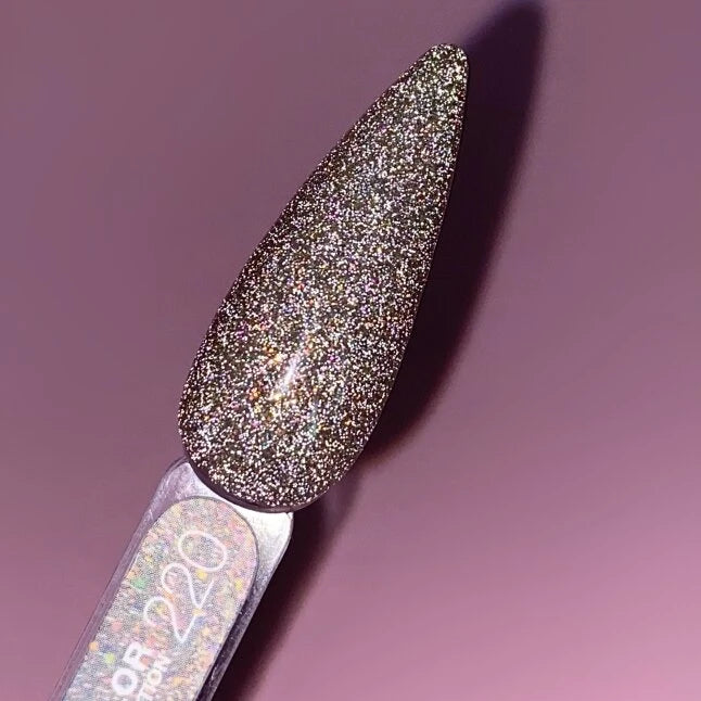 Gel polish Color Reflection №220