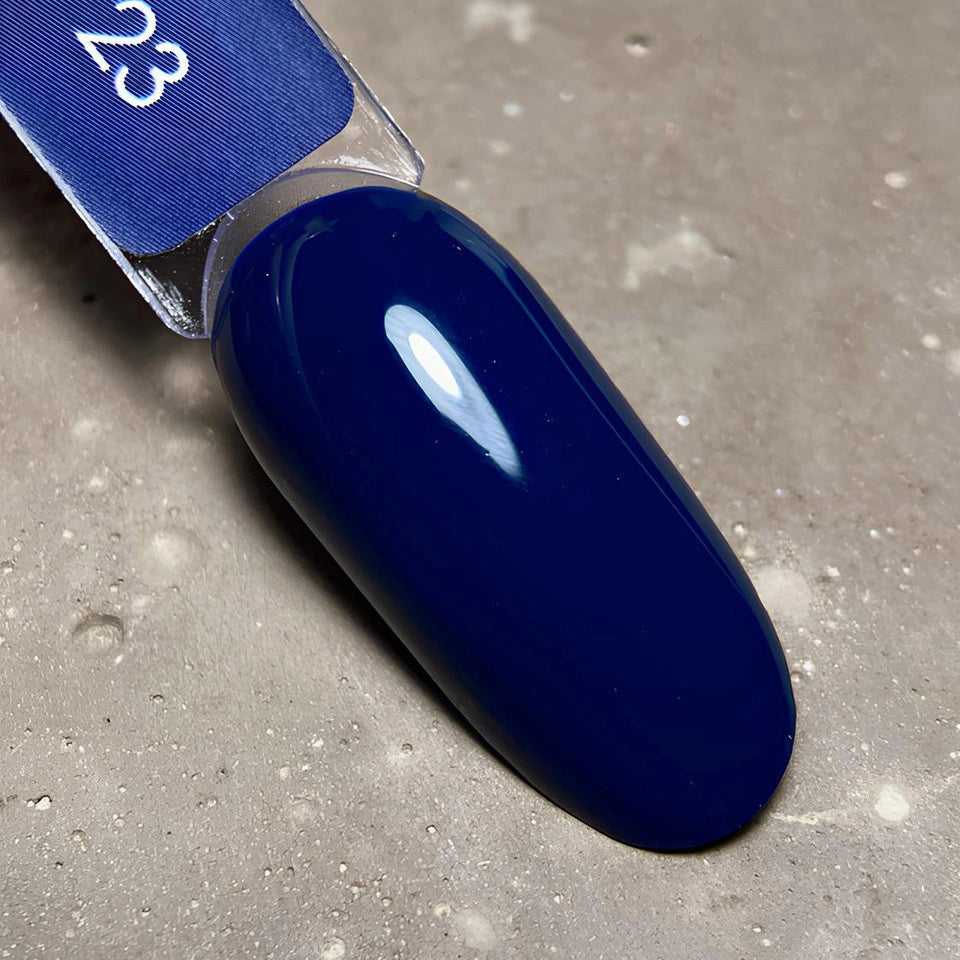 Темный гель-лак 28