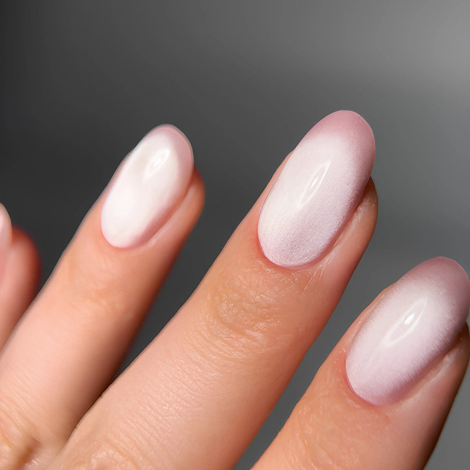 DARK Gel Polish Cat Eye 24
