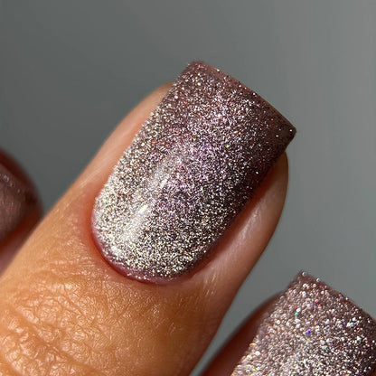 Dark gel polish Night Cat 4