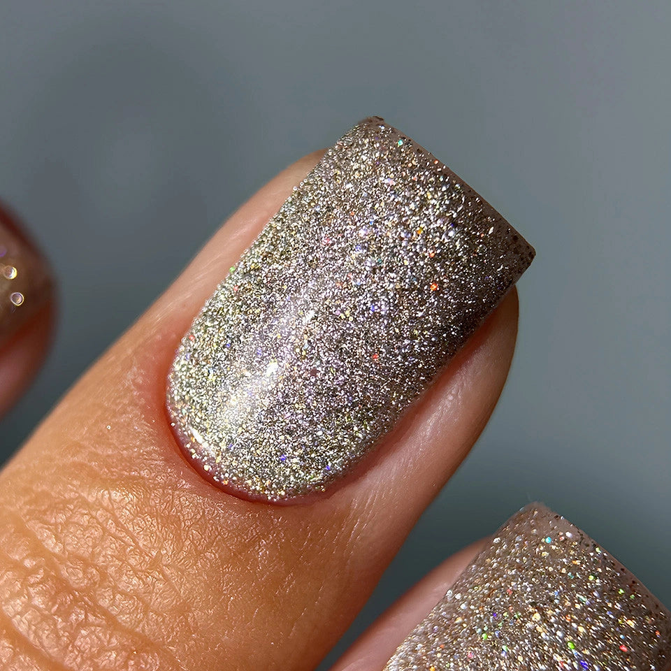 Dark gel polish Night Cat 2