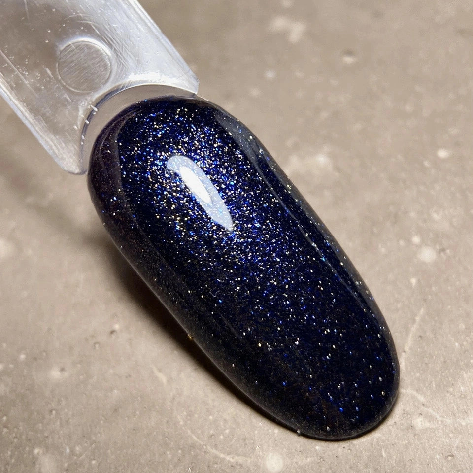 Темный гель-лак 13