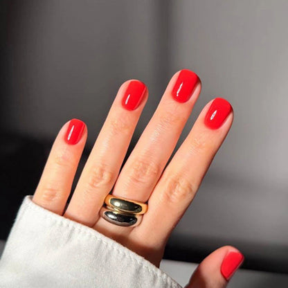 Темный гель-лак 152