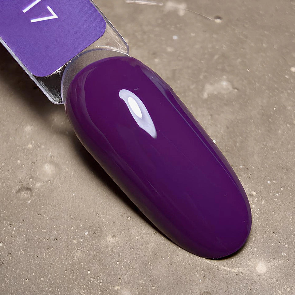 Темный гель-лак 28