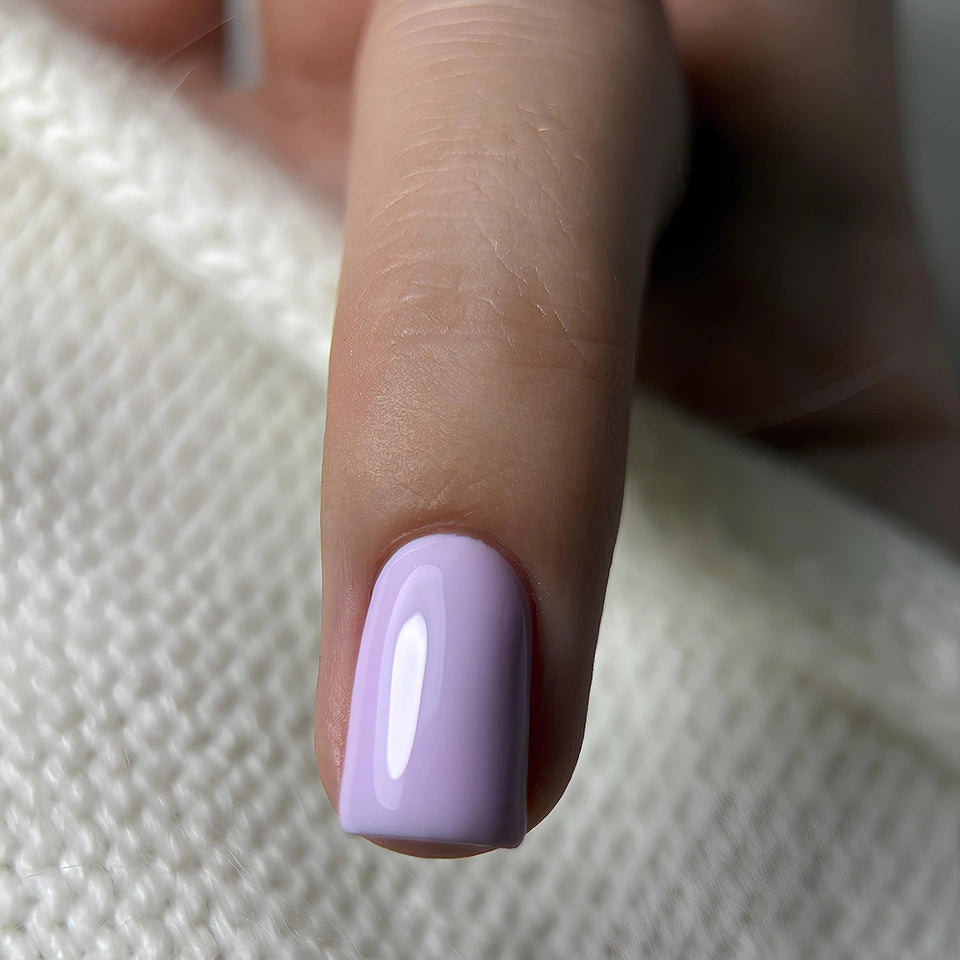Dark gel polish 68