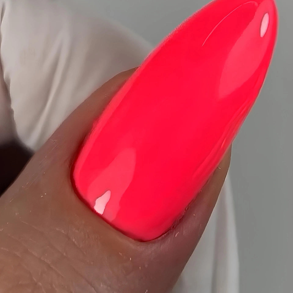 Темный гель-лак 050