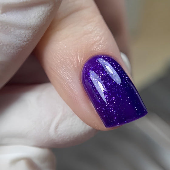 Dark gel polish 170