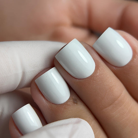 Темный гель-лак 26